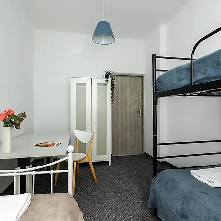 Unit In Solec50 By Metro Station Centrum Kopernika Elektrownia Powisle Stadion Narodowy * 华沙