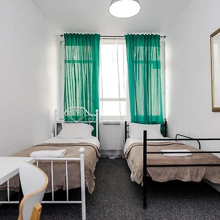 מלון Unit In Solec50 By Metro Station Centrum Kopernika Elektrownia Powisle Stadion Narodowy ורשה