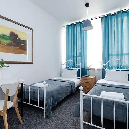 Unit In Solec50 By Metro Station Centrum Kopernika Elektrownia Powisle Stadion Narodowy Хостел Варшава