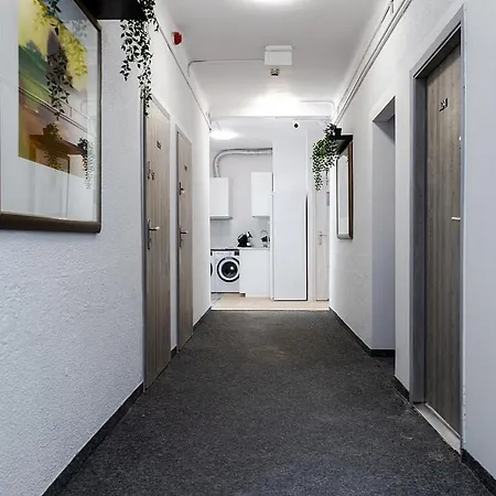 Unit In Solec50 By Metro Station Centrum Kopernika Elektrownia Powisle Stadion Narodowy Хостел