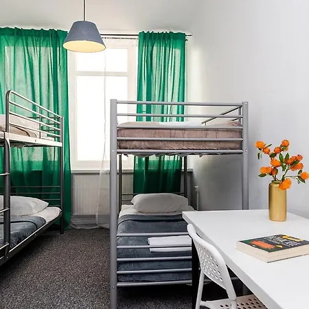 Хостел Unit In Solec50 By Metro Station Centrum Kopernika Elektrownia Powisle Stadion Narodowy Варшава